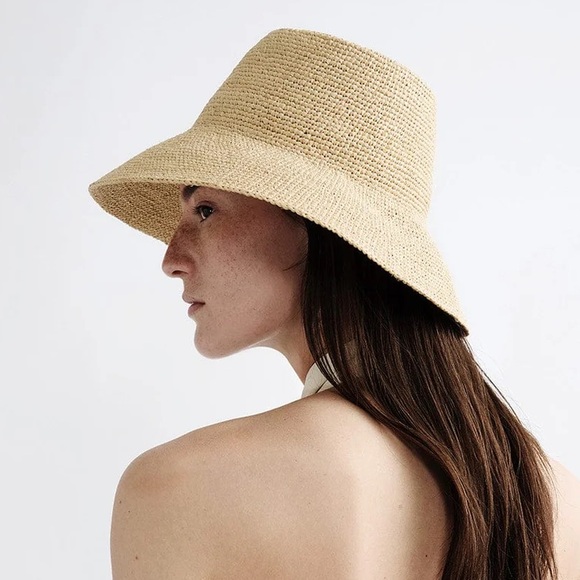 Janessa Leone Accessories - new Janessa Leone Felix packable straw raffia bucket sun hat in natural tan